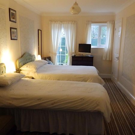 بيمبروك Rosedene Guest House المظهر الخارجي الصورة