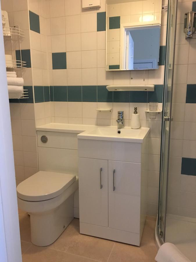 بيمبروك Rosedene Guest House المظهر الخارجي الصورة