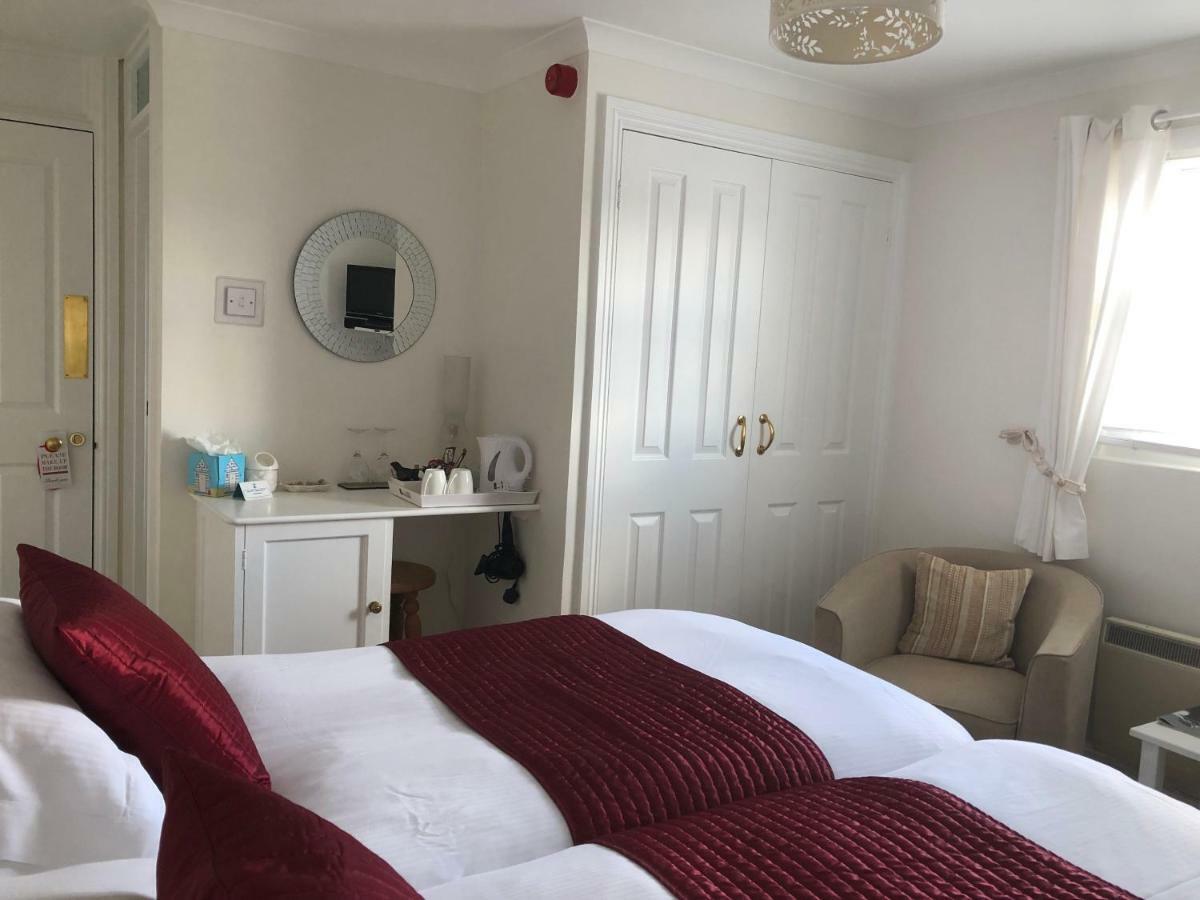 بيمبروك Rosedene Guest House المظهر الخارجي الصورة