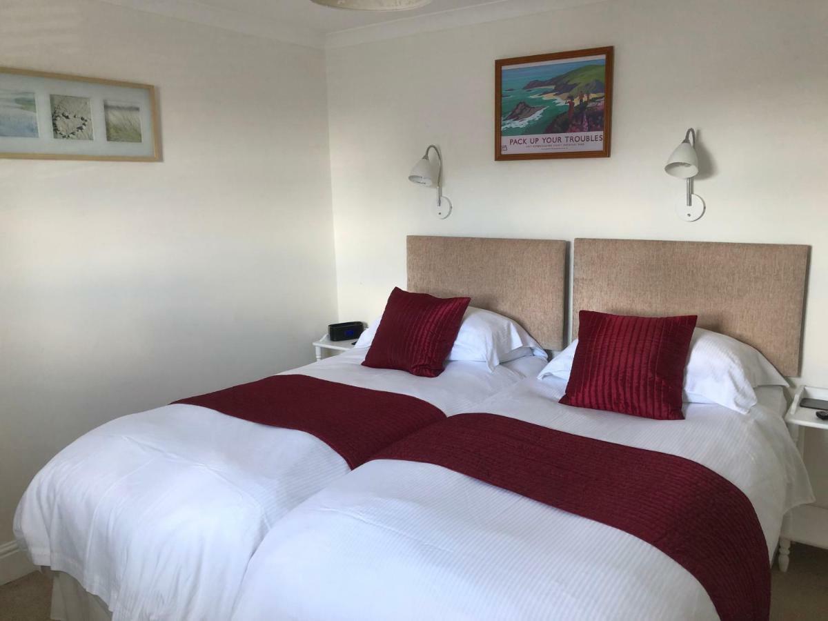 بيمبروك Rosedene Guest House المظهر الخارجي الصورة