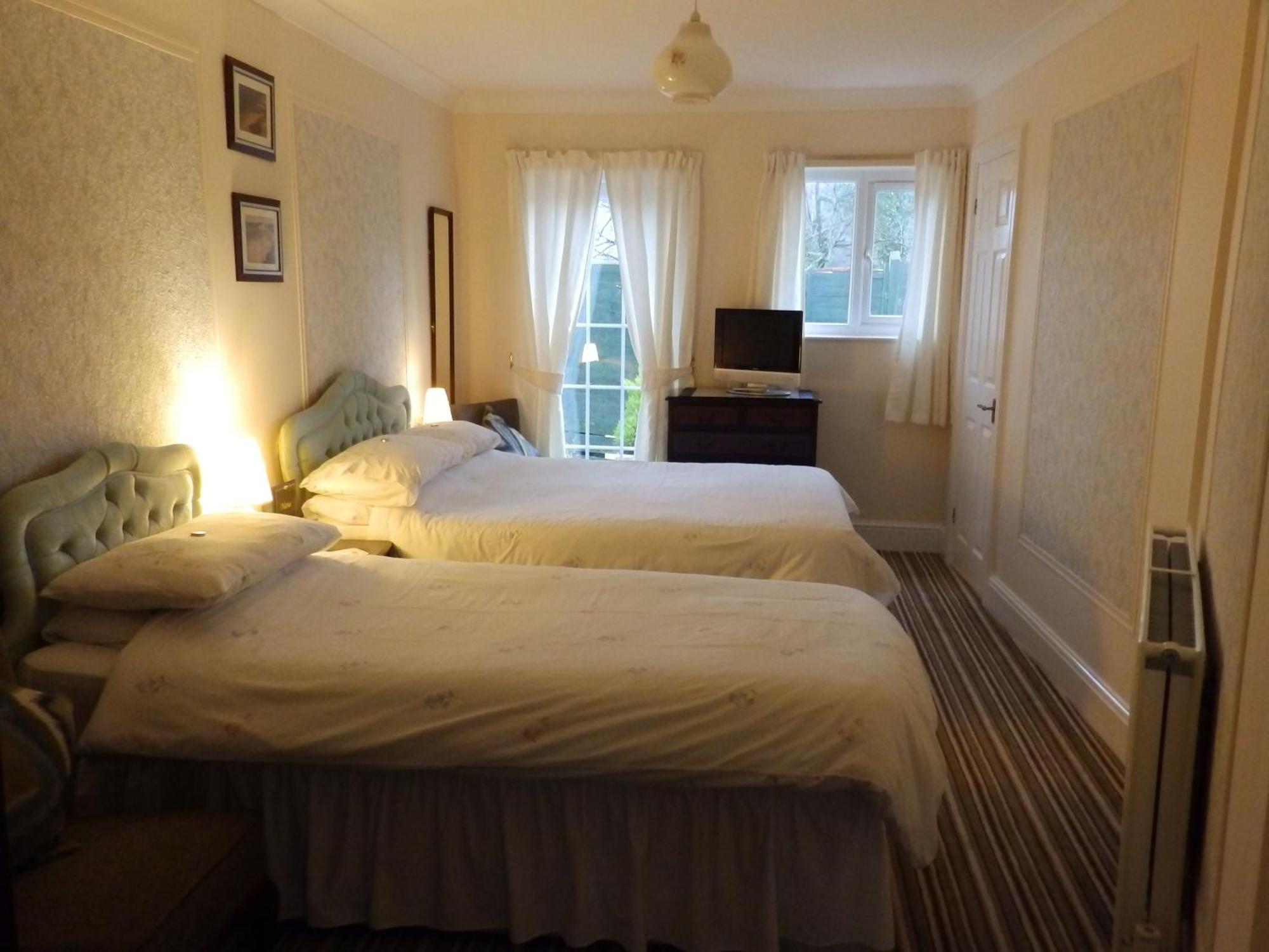 بيمبروك Rosedene Guest House المظهر الخارجي الصورة
