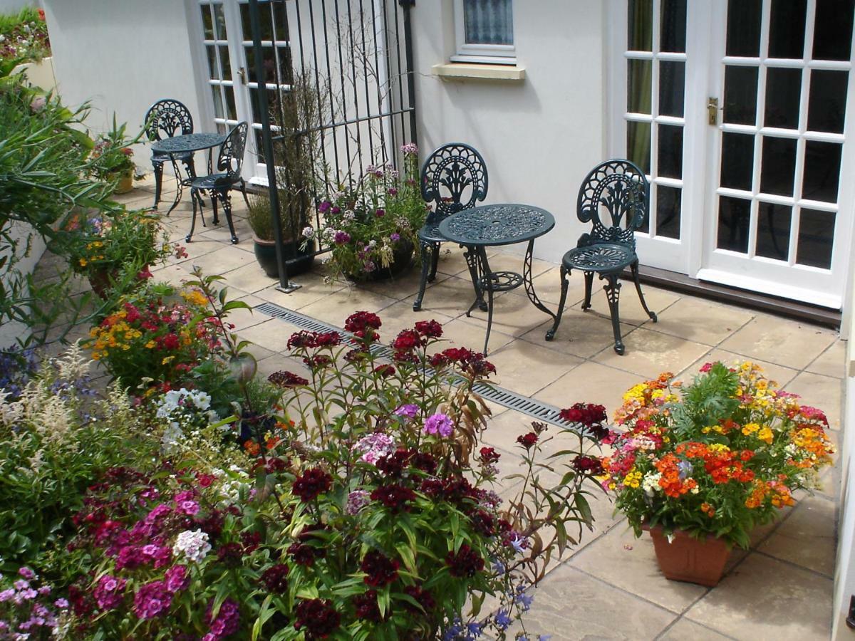 بيمبروك Rosedene Guest House المظهر الخارجي الصورة