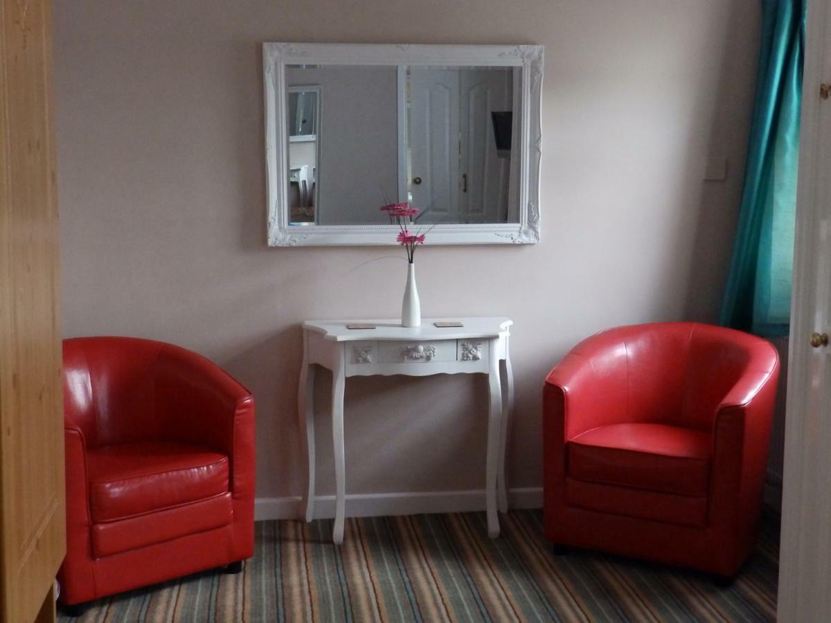 بيمبروك Rosedene Guest House المظهر الخارجي الصورة